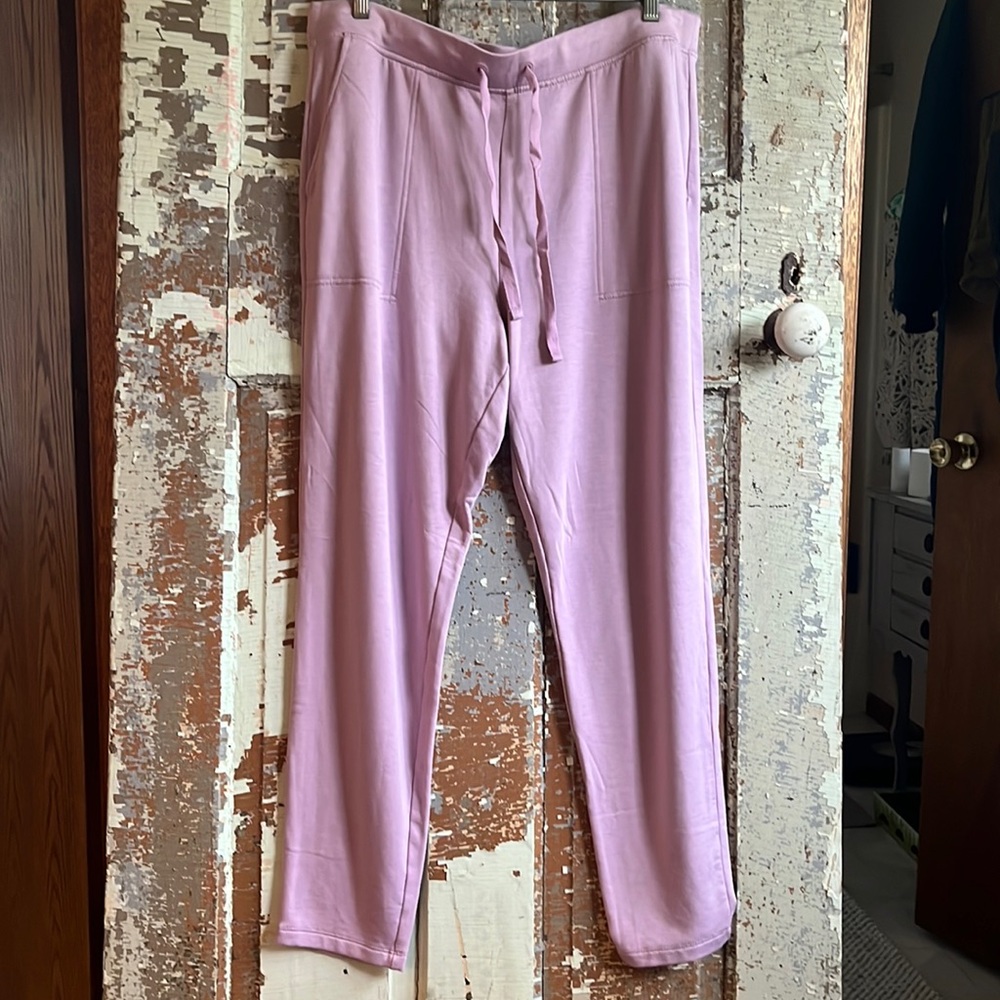 Adorable Lou & Grey Sweatpants